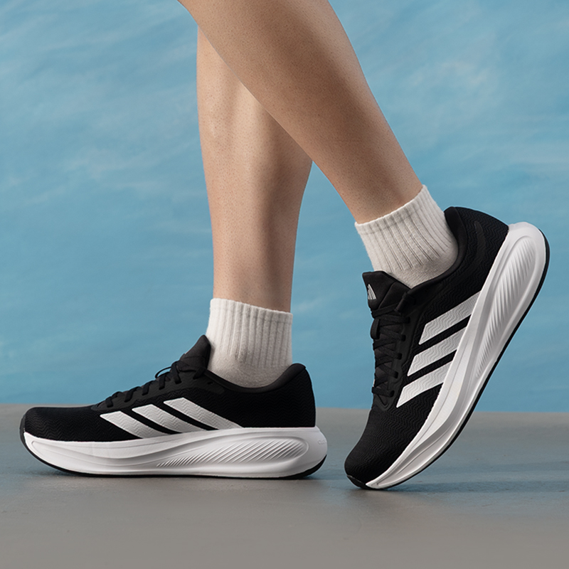 أحذية أديداس للرجال والنساء، أ - مراجعة Lightweight Road Running Shoes وسعره